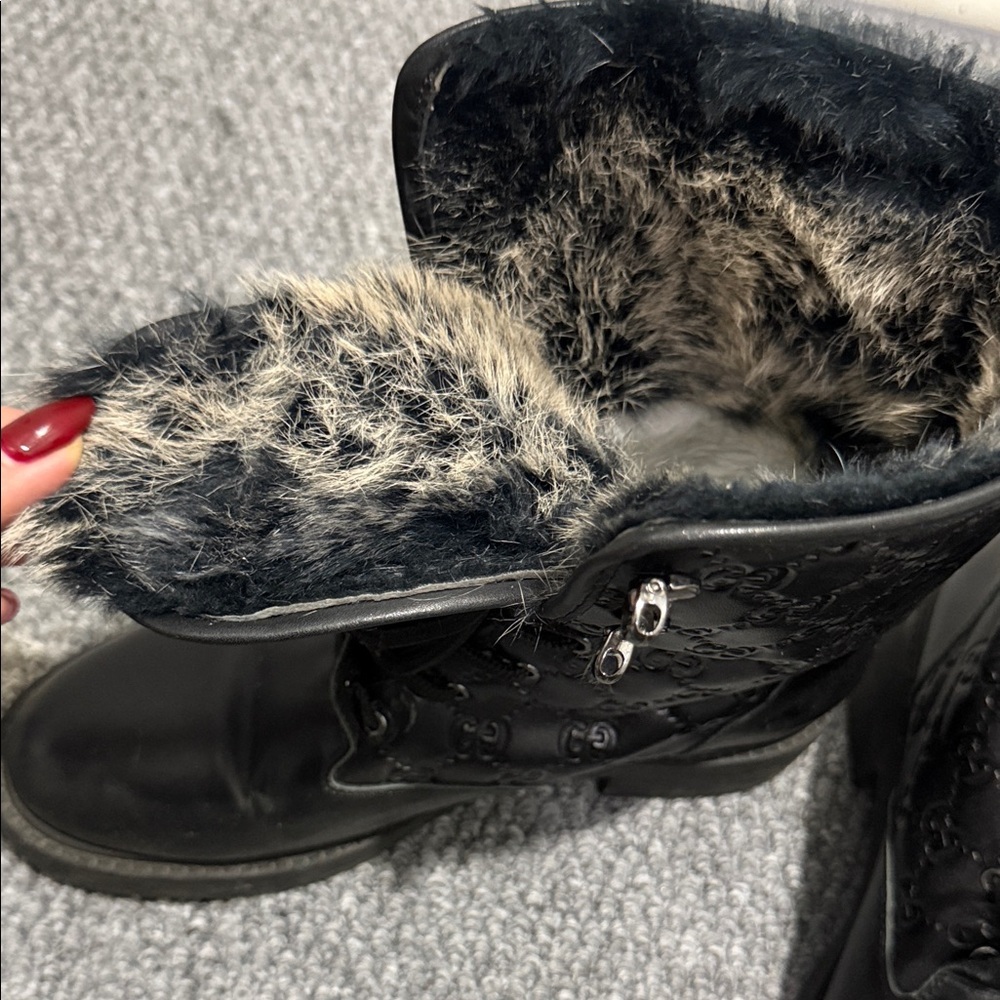Gucci Women's Black Lace-Up winter Boots - Picture 2 of 6